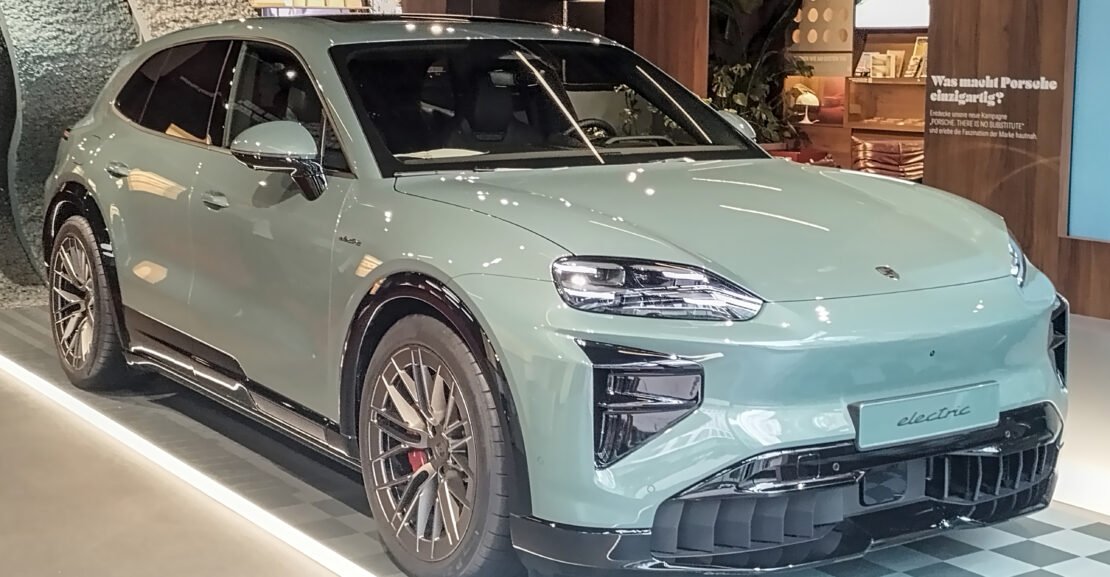 Porsche Cayenne Turbo Electric