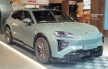 Porsche Cayenne Turbo Electric